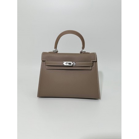 Kelly 22 Taupe